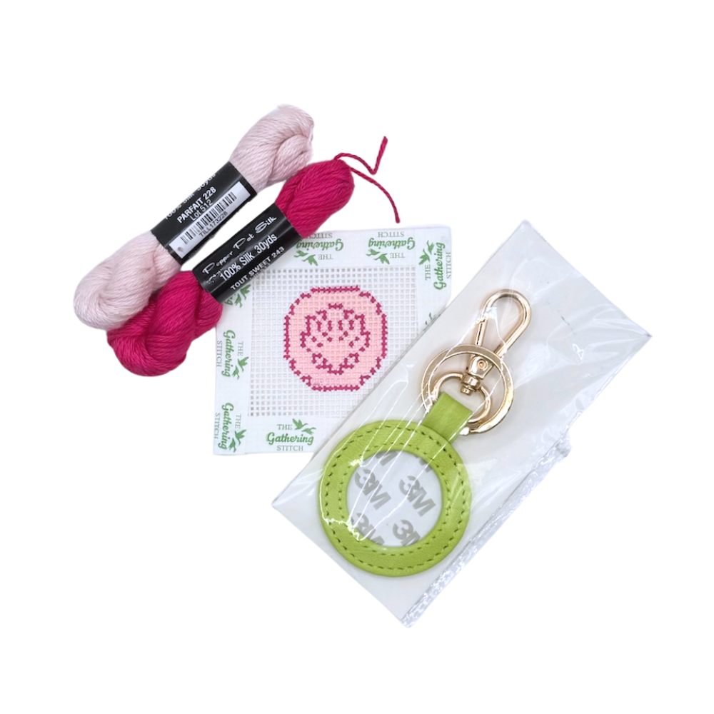 Shell, key fob and 2 Pepper Pots