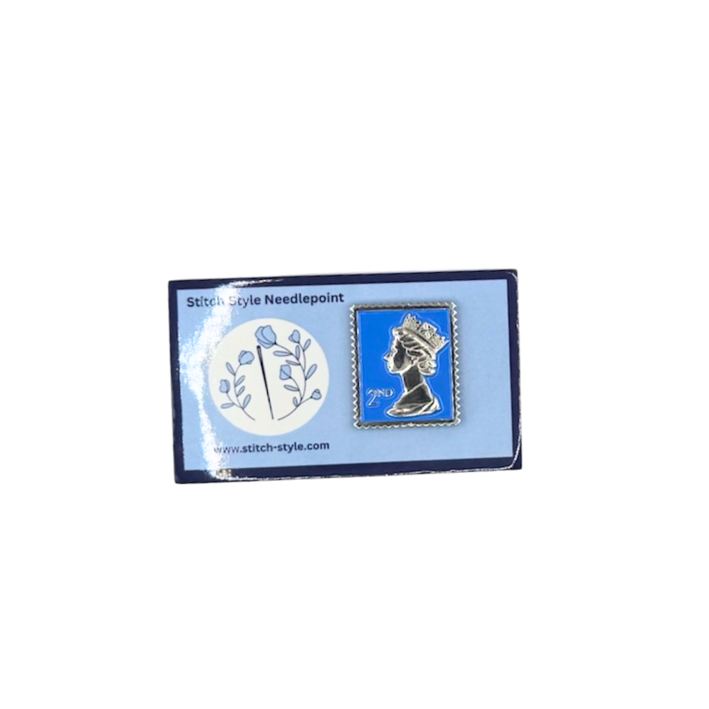 Queen Stamp Magnet Needle Minder